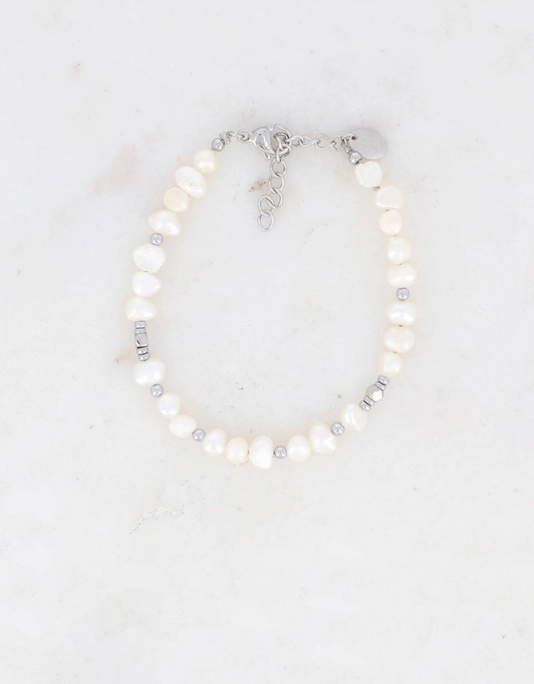 BRACELET EN PERLE D’EAU DOUCE « VITAA »